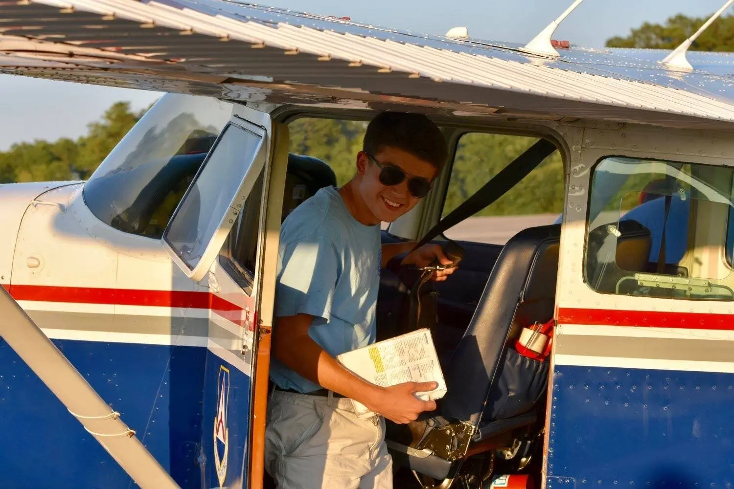 Gheorghe Ciobanu in a Cessna cockpit as a teenage cadet